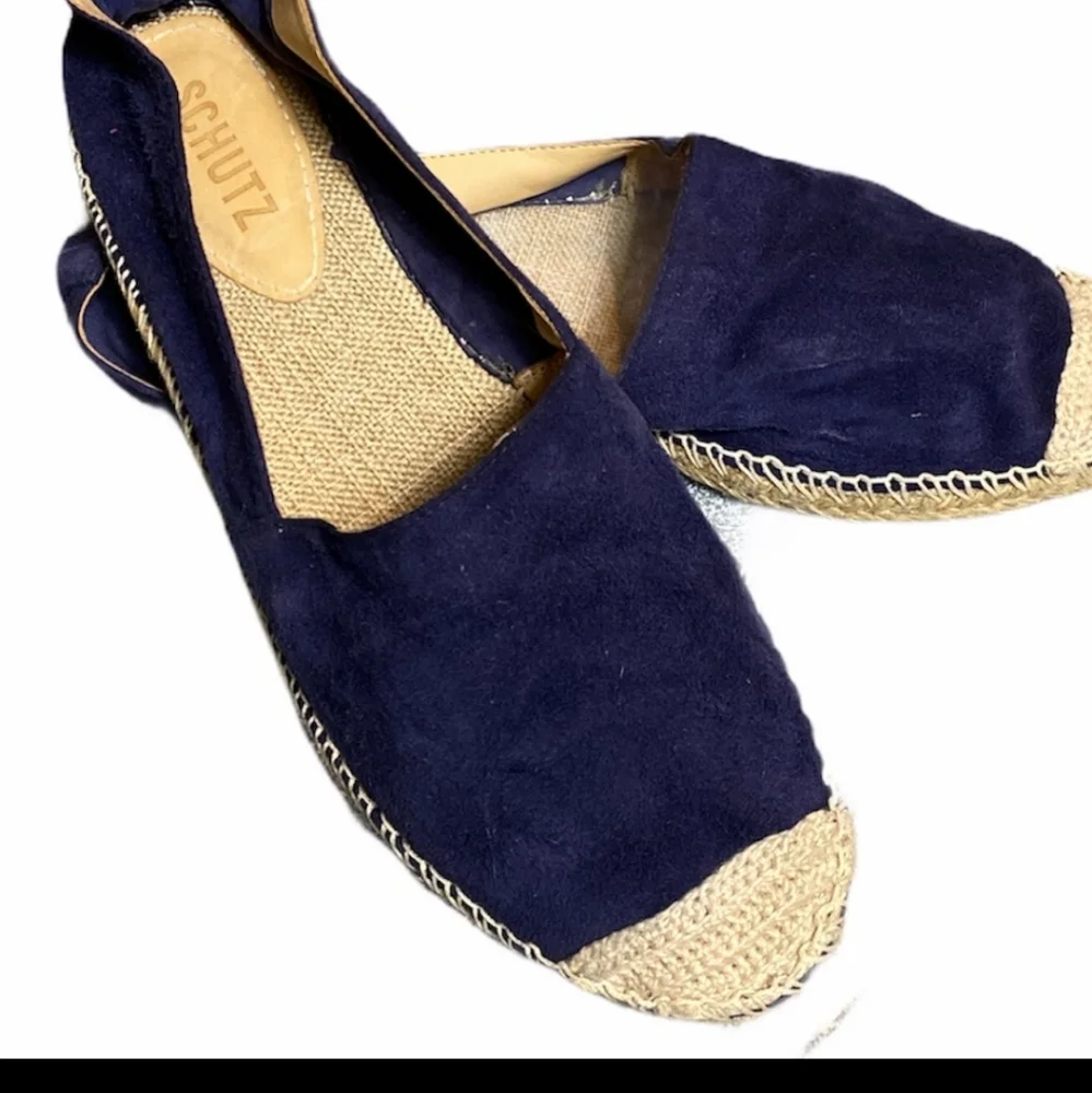 LIKE NEW Schutz Sachi Navy‎ Suede Espadrille Women Size 8 Coastal Tomato Girl
